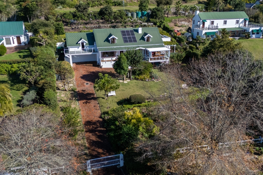 4 Bedroom Property for Sale in Belvidere Estate Western Cape